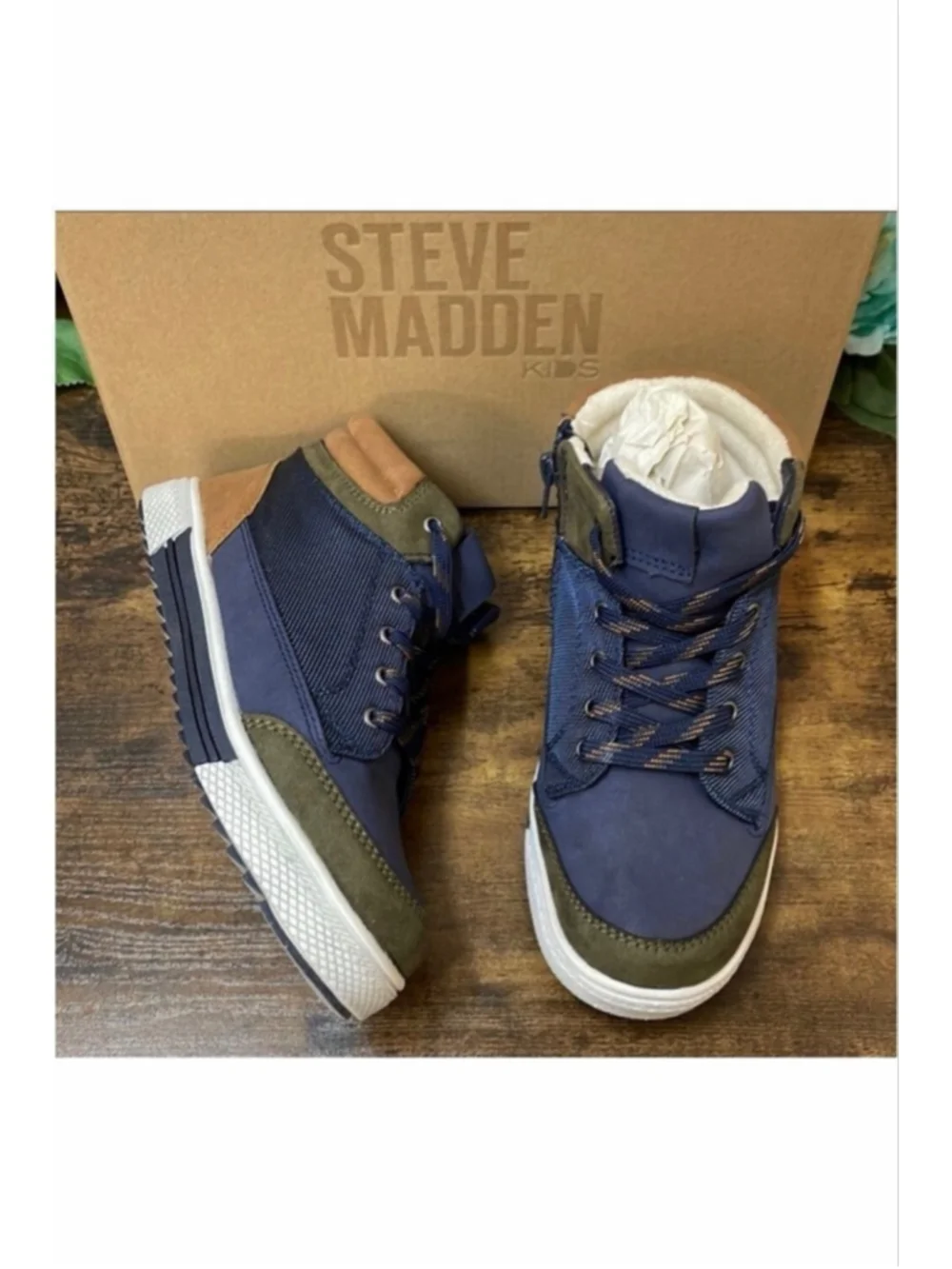 New Steve Madden Kids High Top Sneaker Boots Navy Canvas Leather Size 3